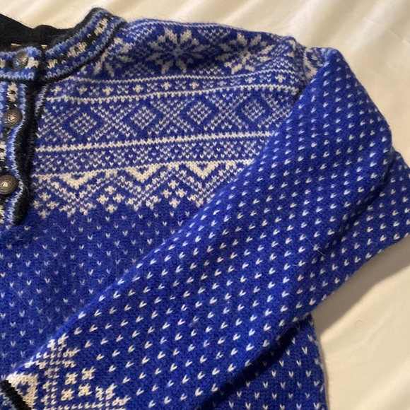 LL BEAN Vintage Henley Fair Isle 100% Merino Wool  Blue Sweater Fall Winter Sz M - Picture 6 of 10